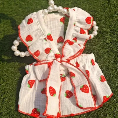 Perfect for retail displays, this cotton dog dress includes a convenient leash ring for walks or outings.
