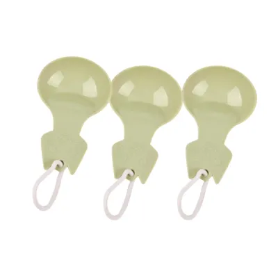 Cat Food Scoop with Carabiner Green Cat Food Scoop with Carabiner Green