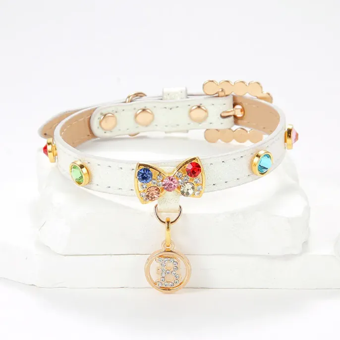 Luxury Rhinestone Cat Collar with Bow Charm – Adjustable Glitter Pet Necklace Luxury Rhinestone Cat Collar with Bow Charm – Adjustable Glitter Pet Necklace