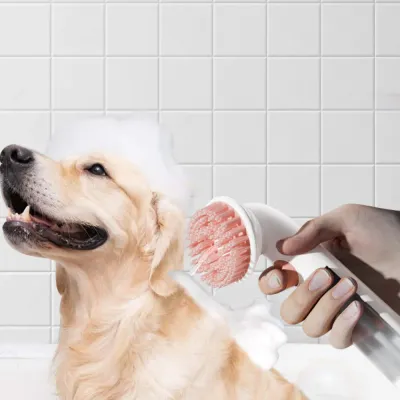Long-Handle Silicone Grooming Scrubber for Cats & Dogs Long-Handle Silicone Grooming Scrubber for Cats & Dogs
