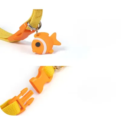 2 Colour Adjustable Pet Collar For Cats and Small Dogs 2 Colour Adjustable Pet Collar For Cats and Small Dogs