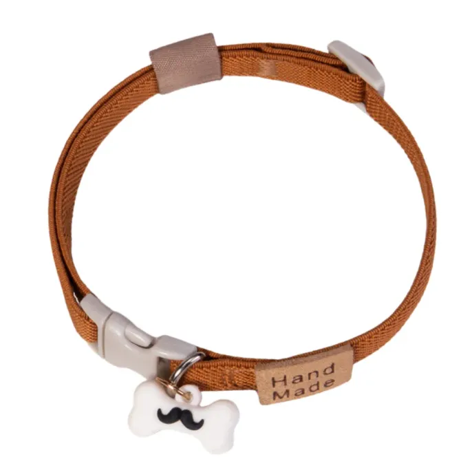 2 Colour Adjustable Pet Collar For Cats and Small Dogs 2 Colour Adjustable Pet Collar For Cats and Small Dogs
