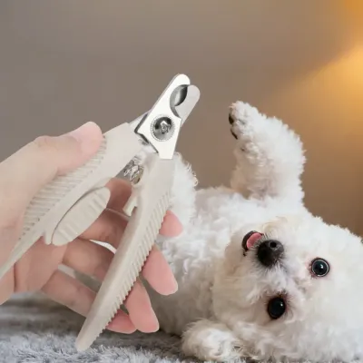 TPR pet comb
