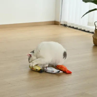 3-Color Mixed Realistic Fish Style Short Plush Cat Toy3