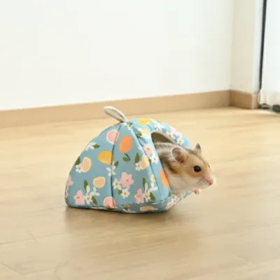 S Size Spring-Summer Series Triangular Cozy Small Pet Cave Bed