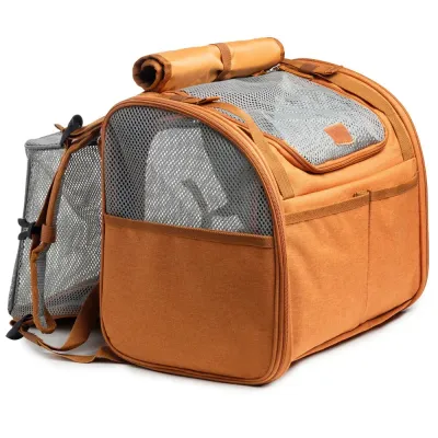 Expandable Breathable Cat Carrier Backpack for Travel Expandable breathable cat carrier backpack with mesh ventilation and shoulder straps for pet travel