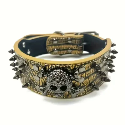 Halloween Skull Rivet Dog Collar PU Leather Spiked Collar for Large Dogs Brown Halloween skull rivet dog collar with metal spikes and PU leather for medium and large dogs