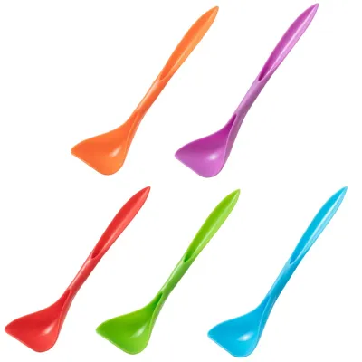 Pet Feeding Stirring Spoon in Multiple Colors for Dogs and Cats Colorful pet feeding stirring spoons for mixing wet food, canned food, treats and pet meals, available in five colors