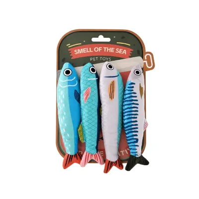 Packaged summer ocean plush fish cat toys with four fish designs and retail-ready pet toy display card.